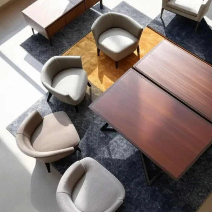 Kolaż przedstawiający wybrane sofy, stoły, krzesła i komody z oferty MeblooCraft